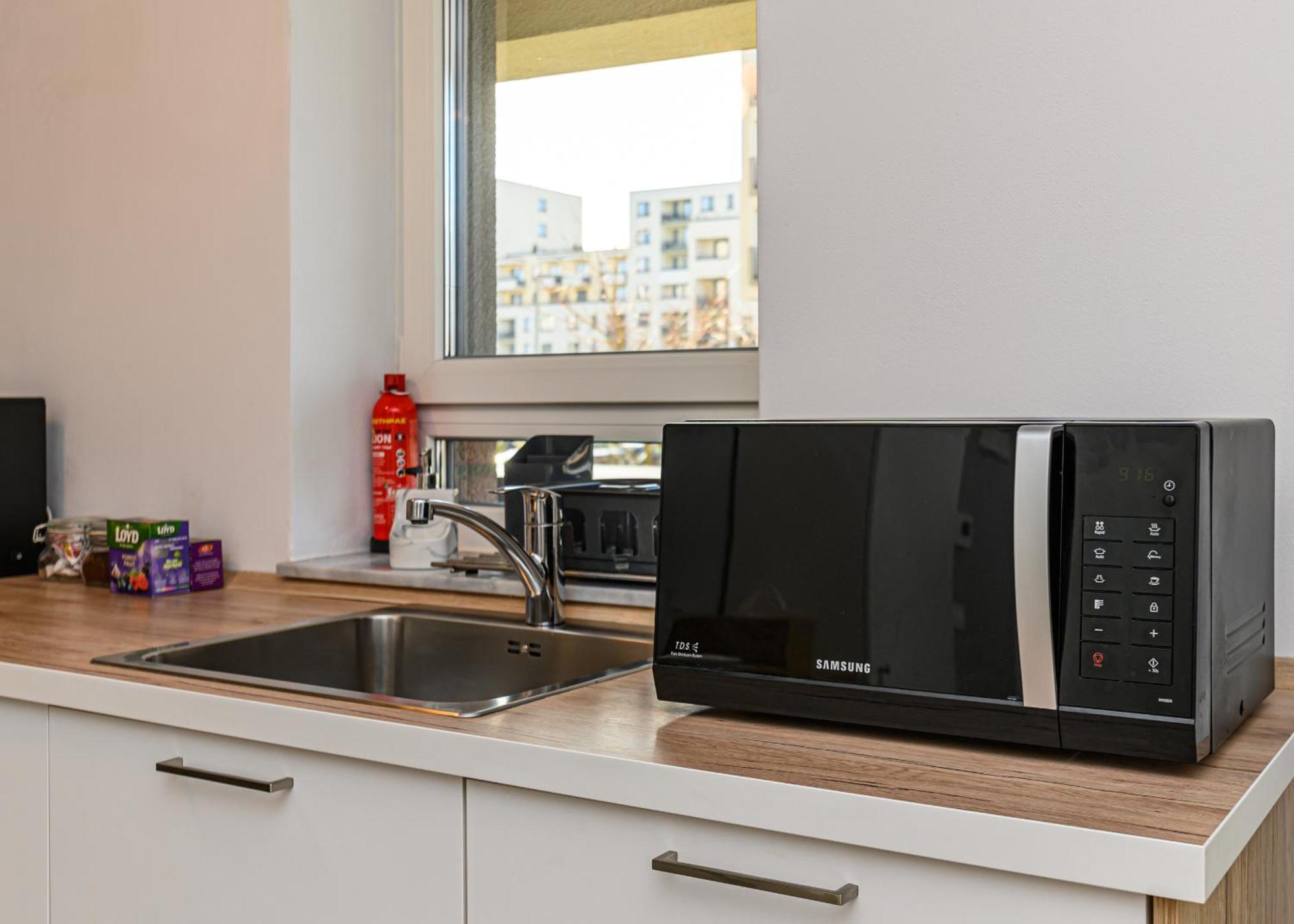 Jad - Luxury 3 Rooms & 2 Rooms Apartments In Kasper, Near Coresi Mall Brasov Bagian luar foto