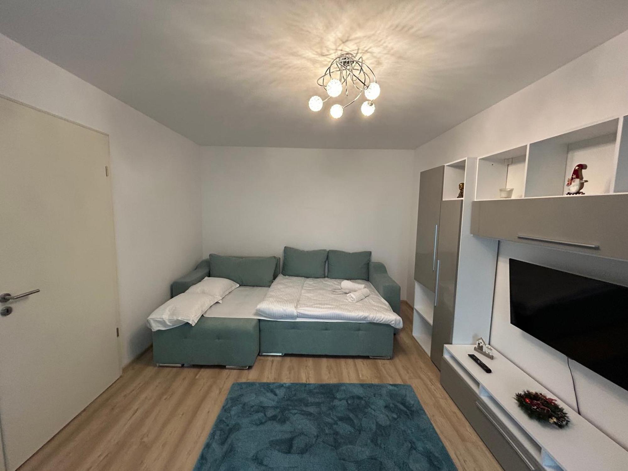 Jad - Luxury 3 Rooms & 2 Rooms Apartments In Kasper, Near Coresi Mall Brasov Bagian luar foto